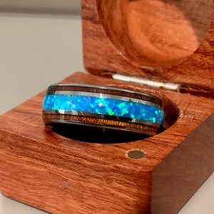 Maui market treasure